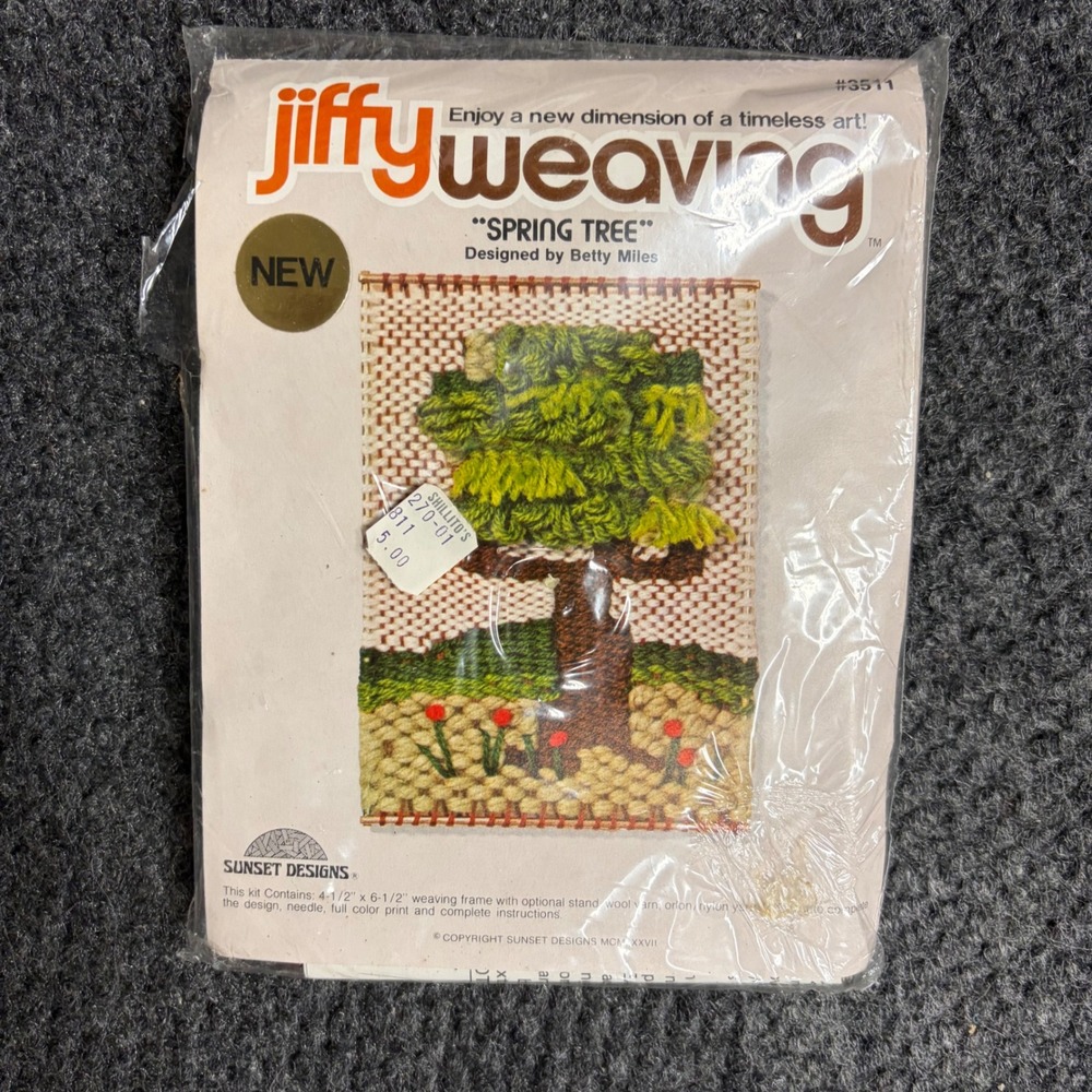 Vintage 1977 Sunset Designs Jiffy Weaving Kit Spring Tree Betty Miles 3511 NEW